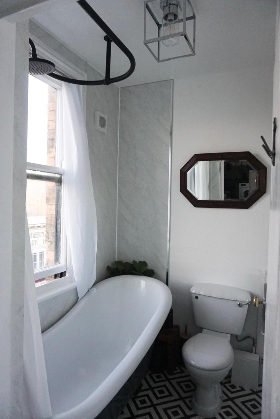New! Castle View Studio Apartment سكرابورو المظهر الخارجي الصورة